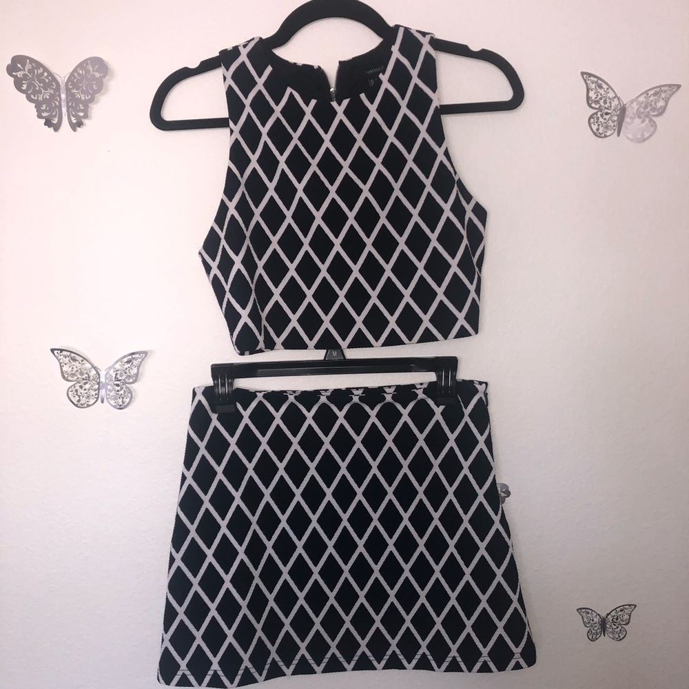 Beautiful Womens 2 Piece Outfit 😍